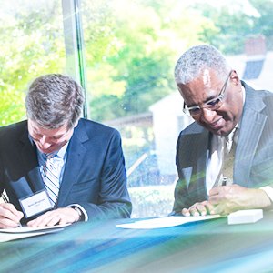 Birmingham mayor contract signing
